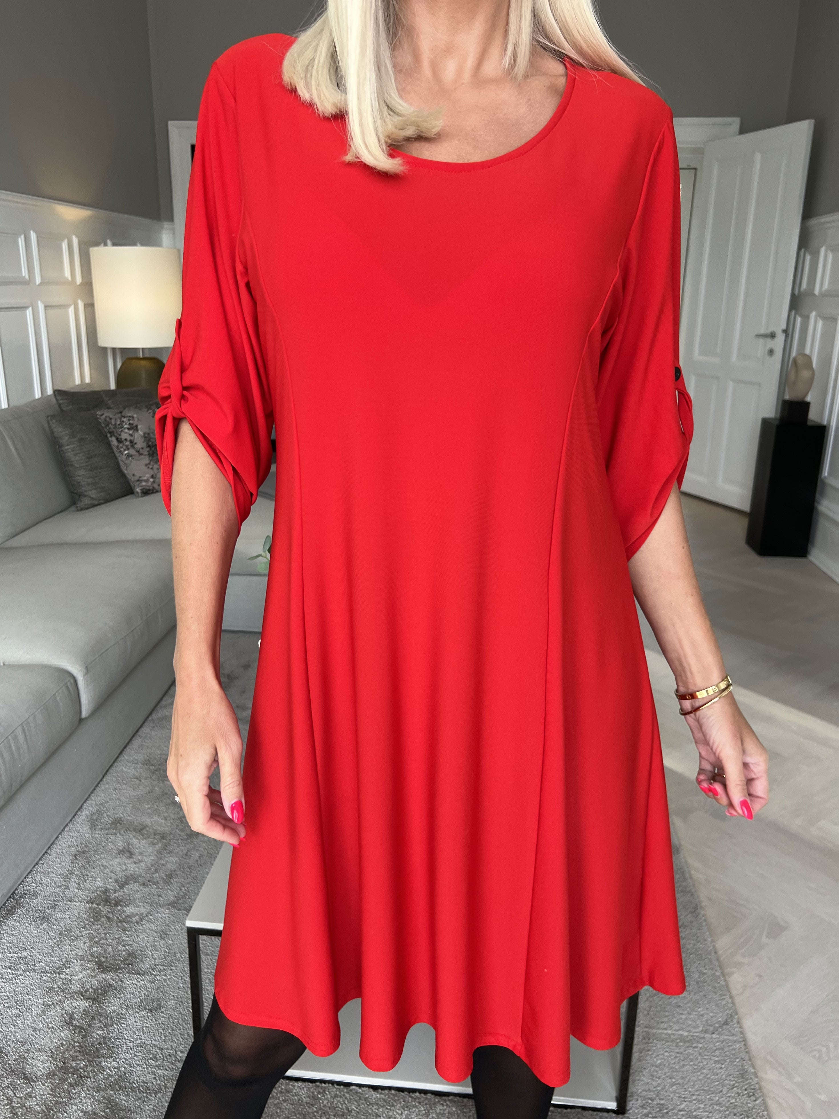 Maj Plain L/S - Elastisk ensfarvet kjole